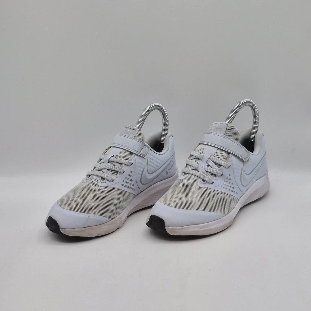 Nike Star Runner‎ 2 Shoes Youth Size 3Y White Gray Running Sneakers AT1801-401